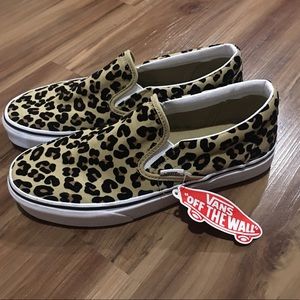 NWT Vans
